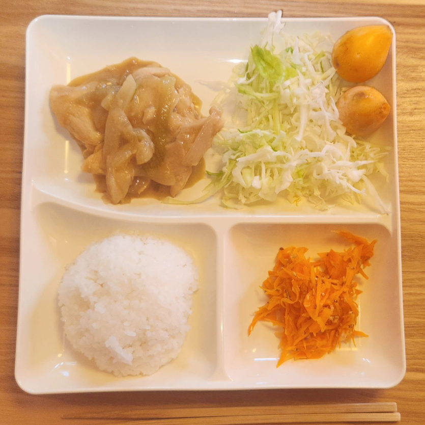 昼食